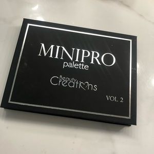 Beauty Creations Palette